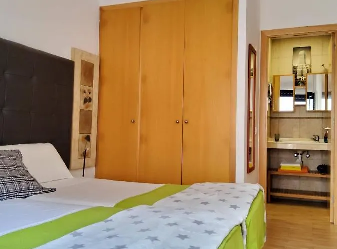 Sant Sebastia Apartamento *